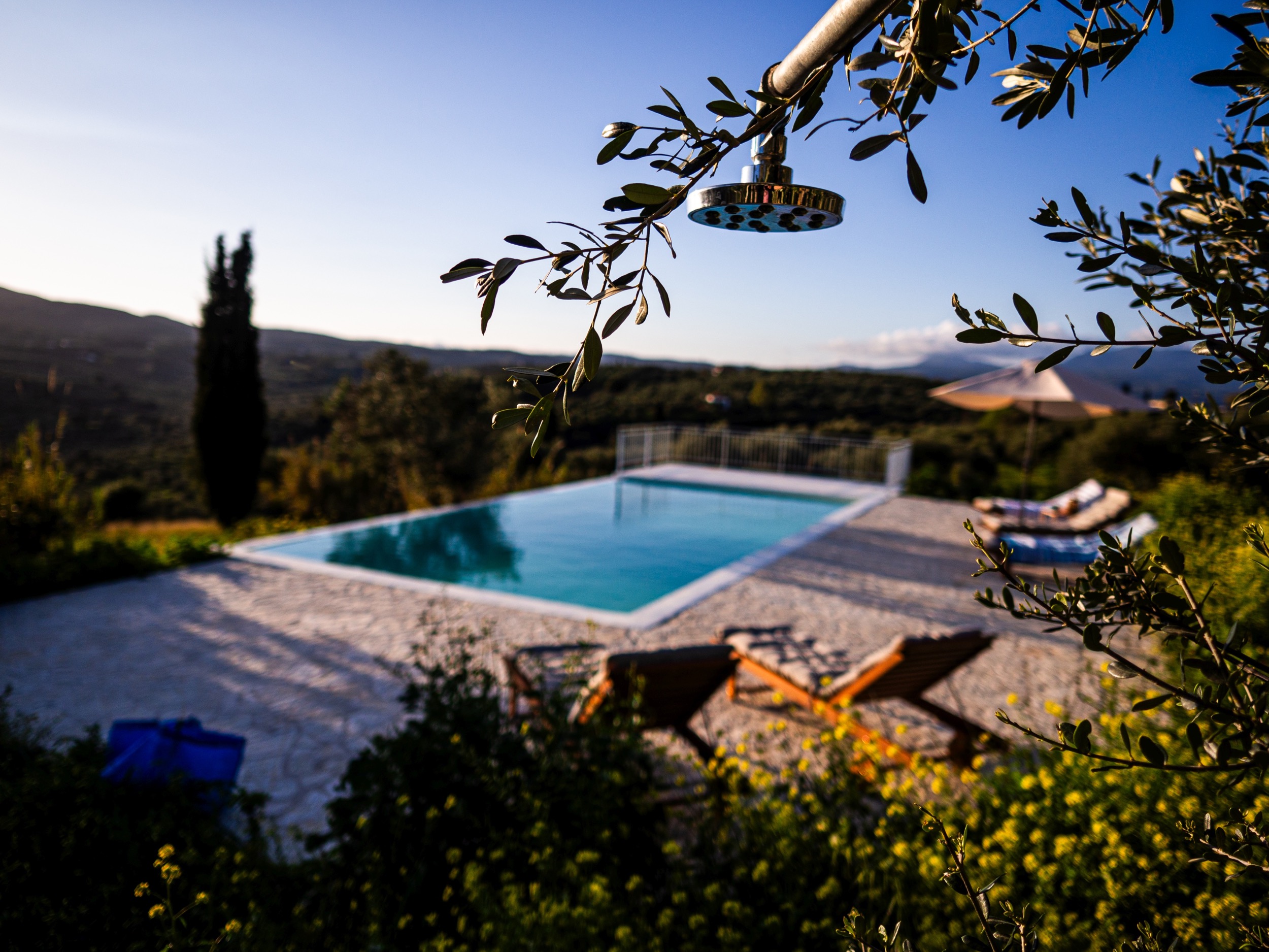 Villa Gerkada Aussenbereich Pool Haus 13